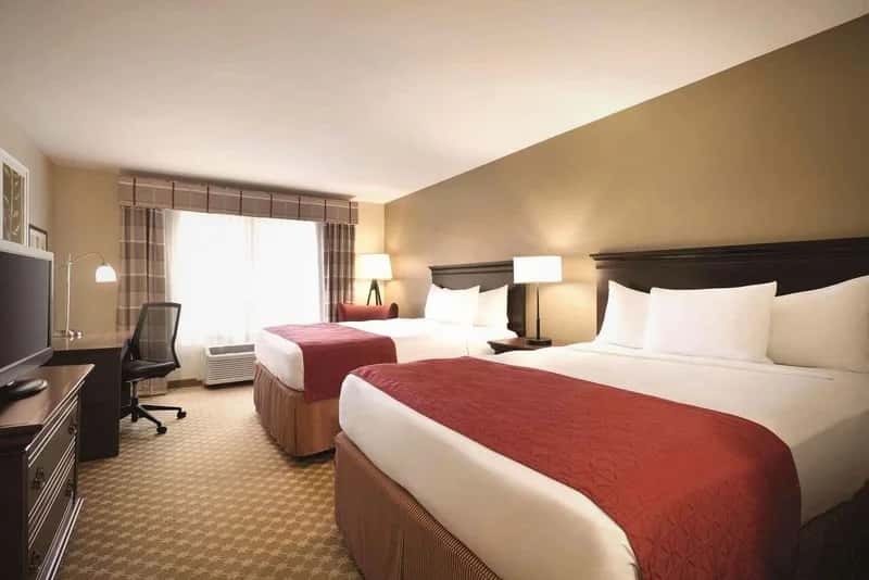 Country Inn & Suites by Radisson, Des Moines West, IA — photo 2
