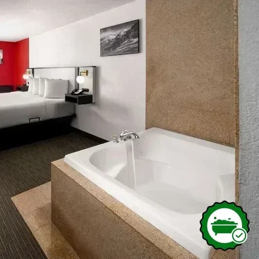 Deep soaking bathtub