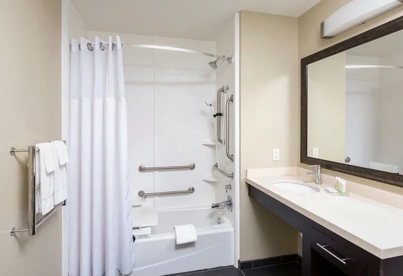 Staybridge Suites Canton By IHG