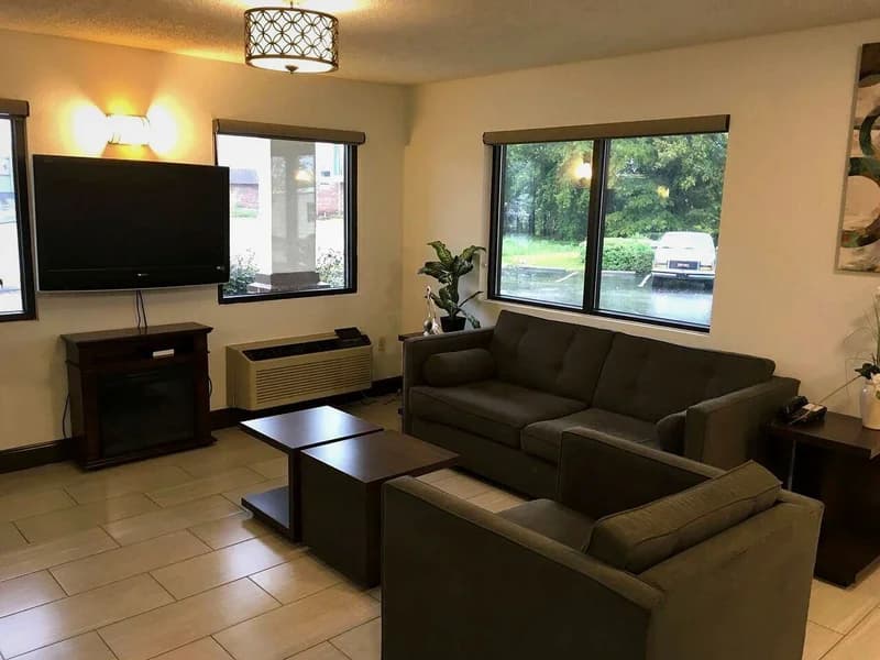 GuestHouse Dothan — photo 3