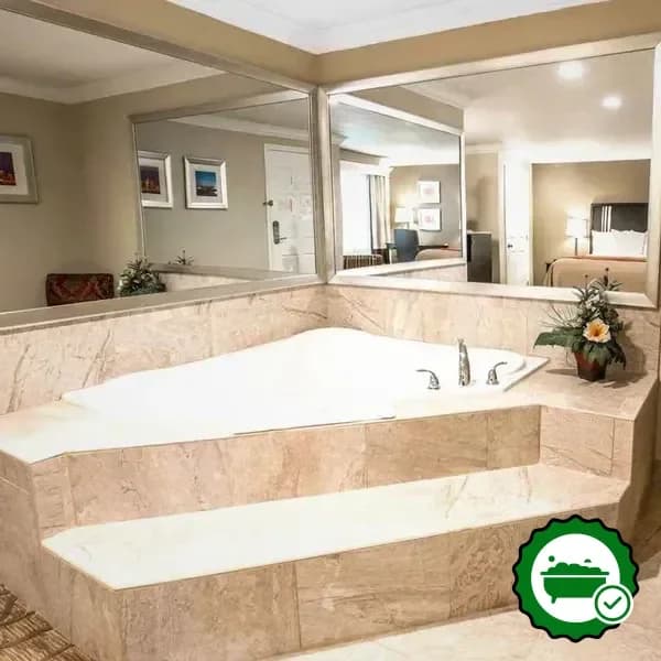 Jetted bathtub