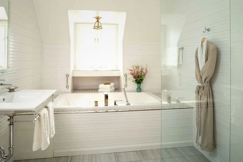 Hotels with jacuzzi in room in Hawley