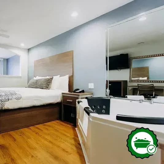 Jetted bathtub