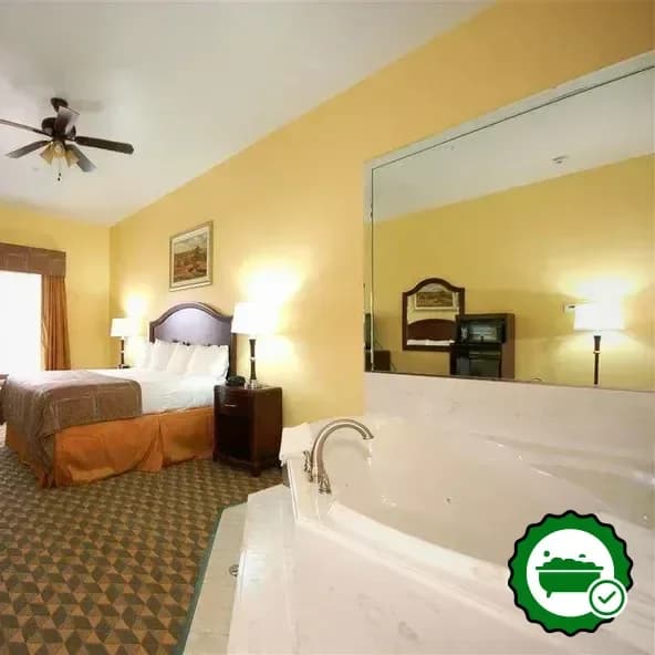 Jetted bathtub