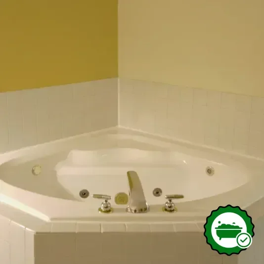 Jetted bathtub