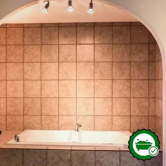 Jetted bathtub