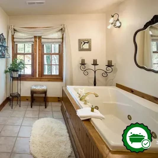 Deep soaking bathtub