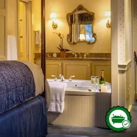Jetted bathtub