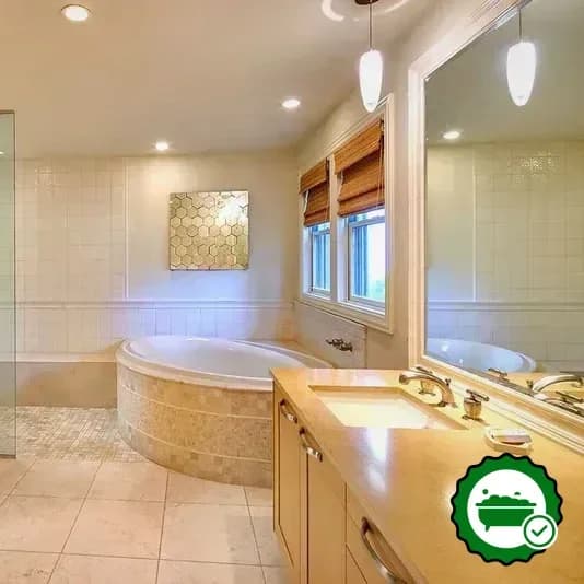Hoʻolei Villas At Grand Wailea in Wailea — hot tub hotel