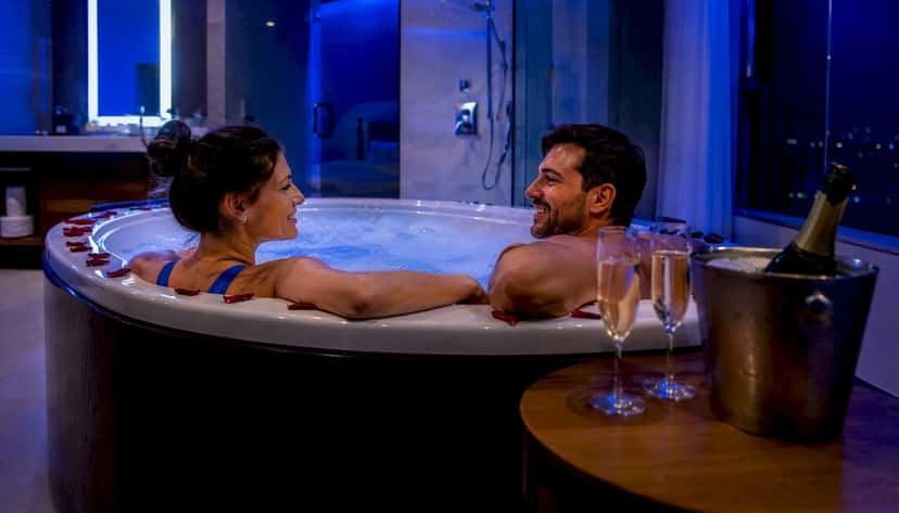 Best Jacuzzi Hotels Near Me for Private, Romantic Stays