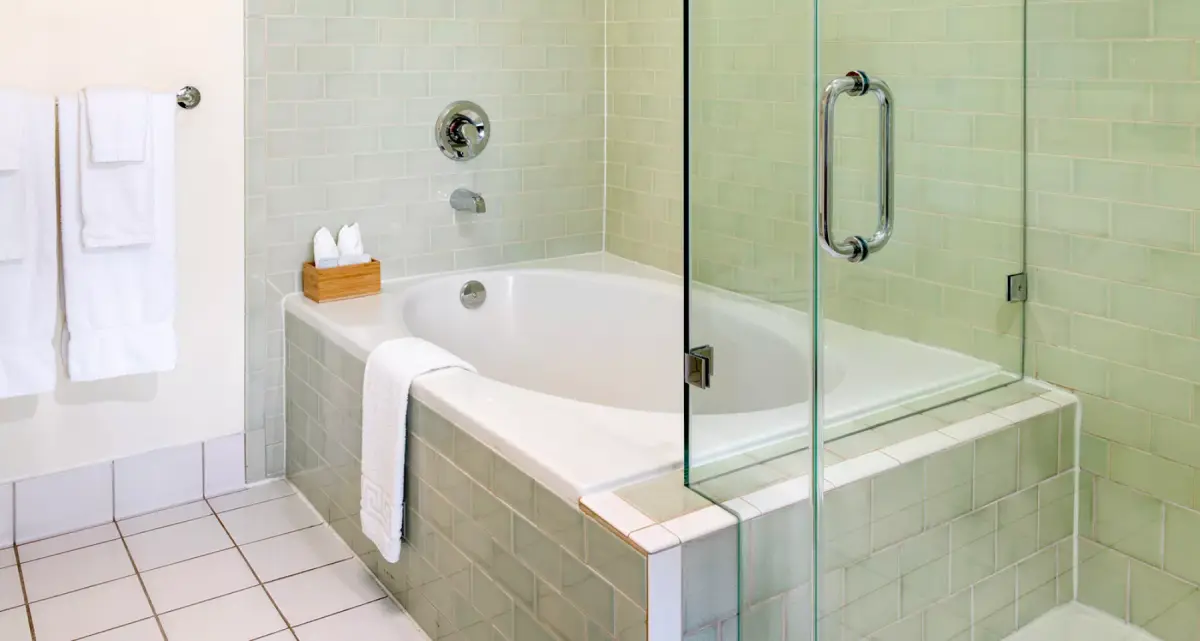 Acqua Hotel Mill Valley soaking bathtub