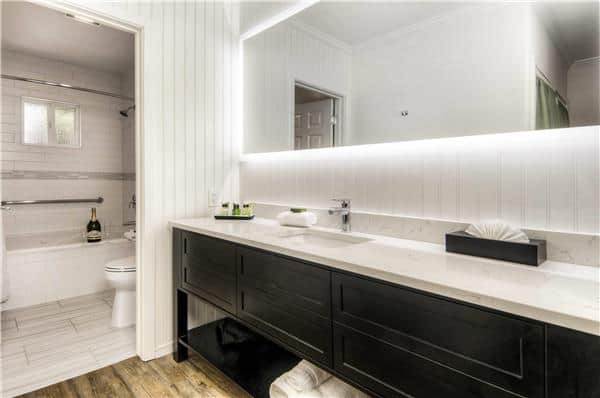 Private in-room jacuzzi tub at Aggie Inn, Ascend Hotel Collection