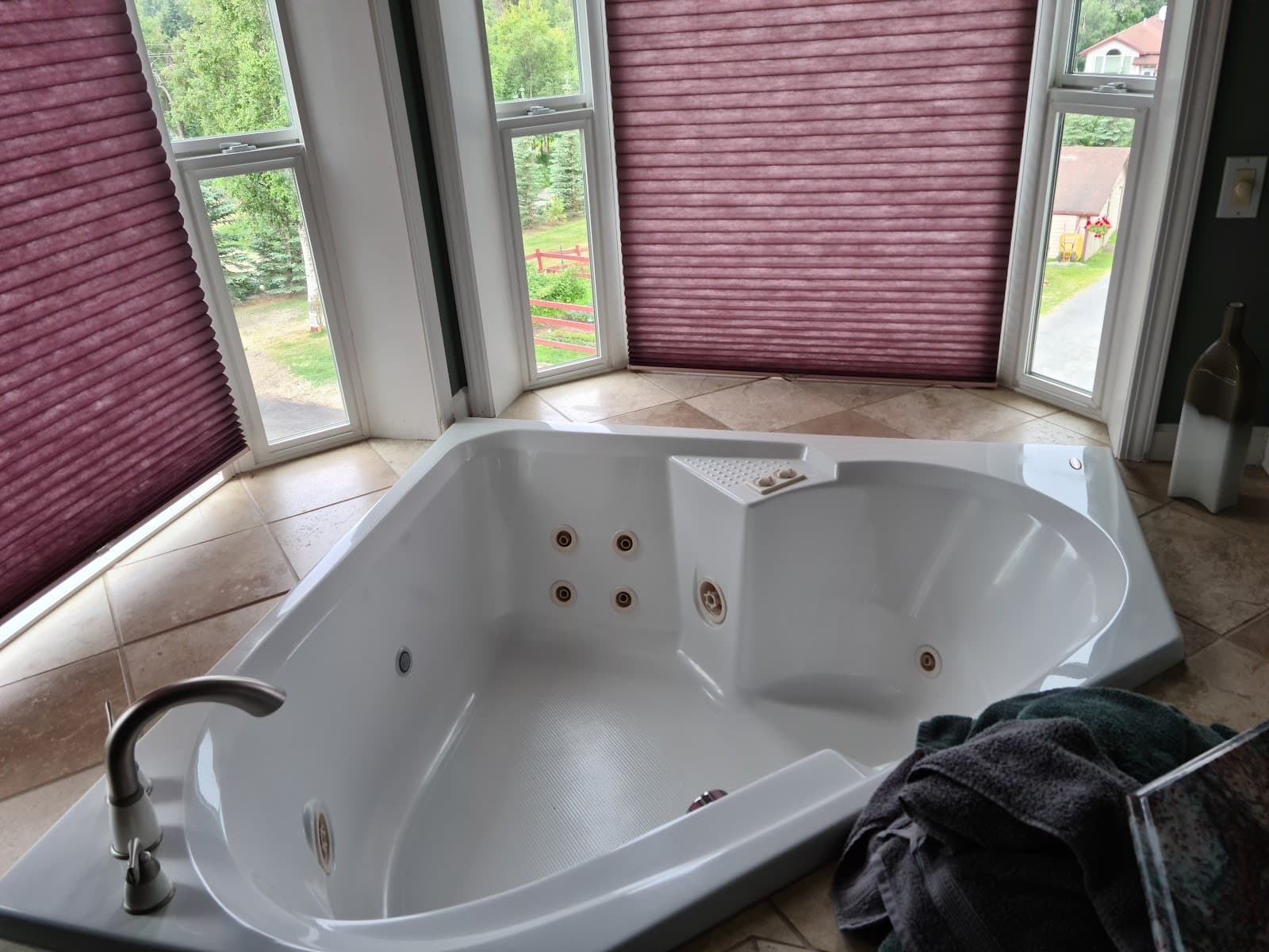 Alaska Sundance Retreat Bed & Breakfast
