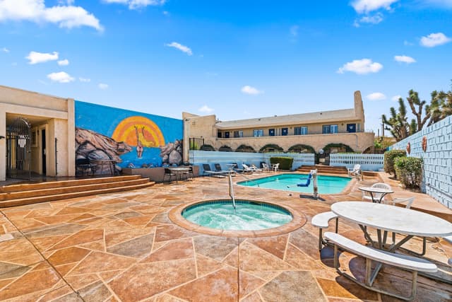 Shared outdoor hot tub