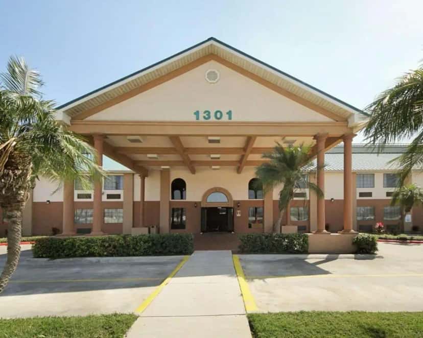 In-room hot tub at Americas Best Value Inn Pharr in Pharr, TX