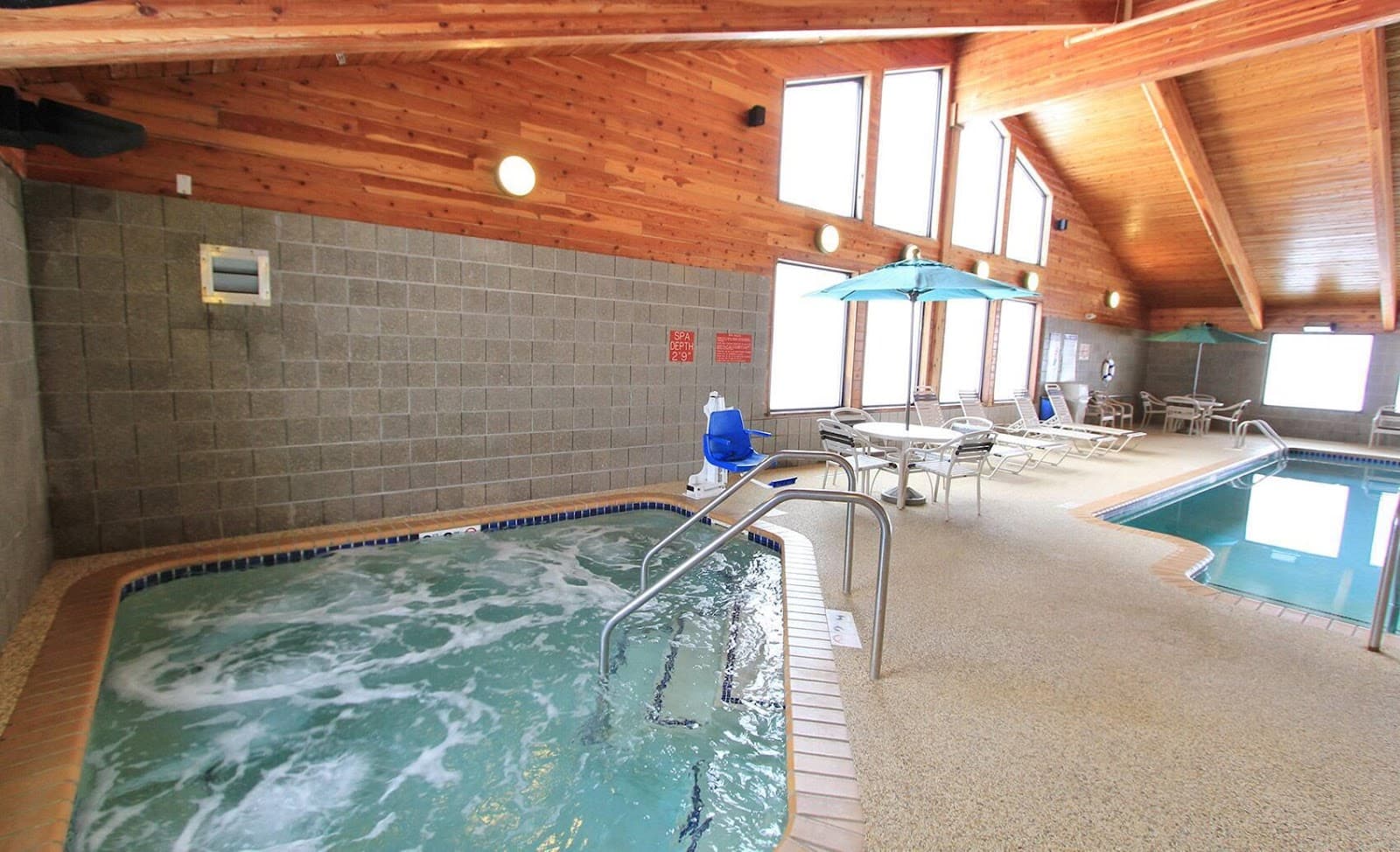 Americinn By Wyndham Cedar Rapids Airport