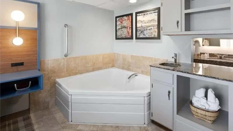 In-room hot tub at AmericInn by Wyndham Chippewa Falls in Chippewa Falls, WI