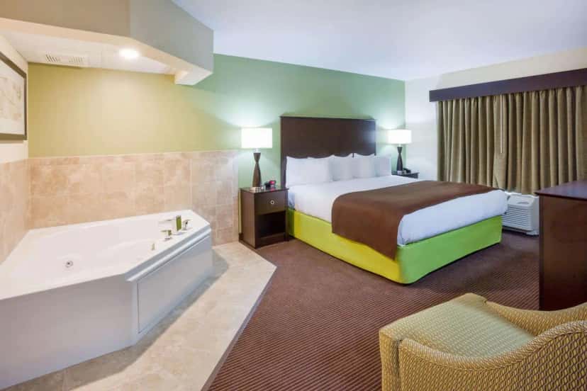 Jetted whirlpool tub at AmericInn by Wyndham Hartford SD in Hartford, SD