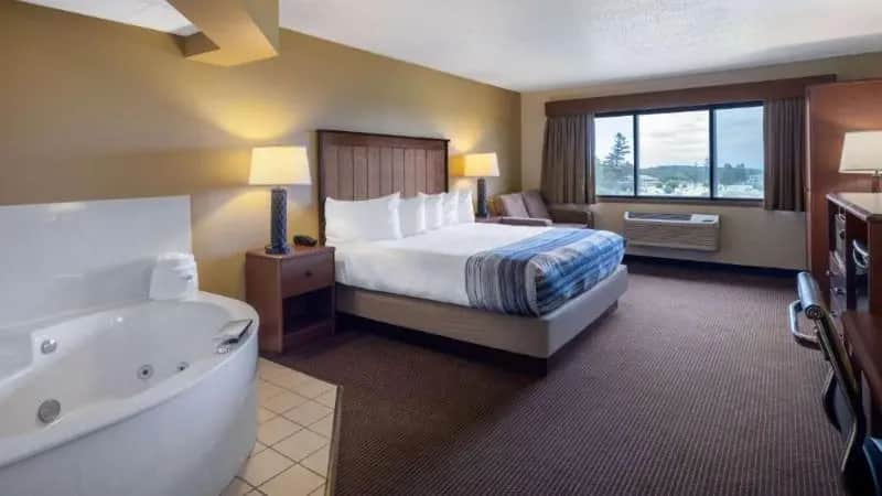 AmericInn by Wyndham Two Harbors Near Lake Superior — view