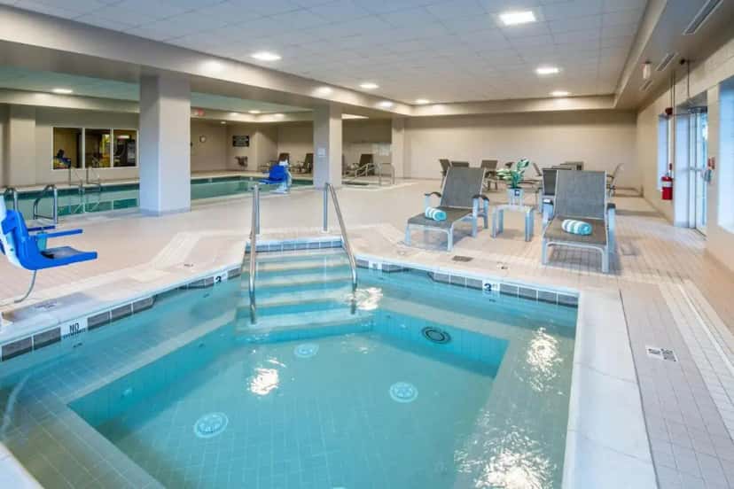 In-room hot tub at AmishView Inn & Suites in Bird in Hand, PA