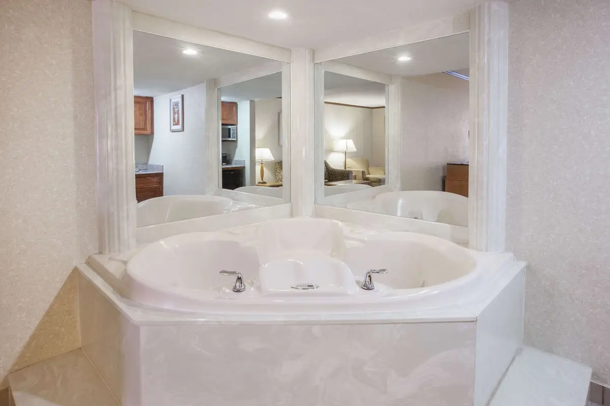 Baymont by Wyndham Canton