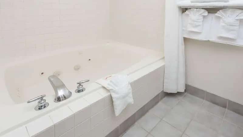 In-room hot tub at Baymont by Wyndham Decatur IL North in Decatur, IL