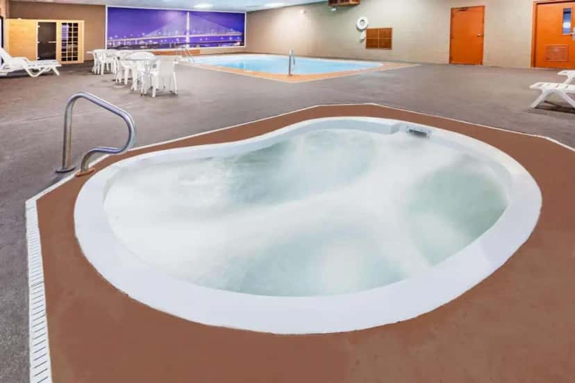 In-room hot tub at Baymont By Wyndham Perrysburg in Perrysburg, OH
