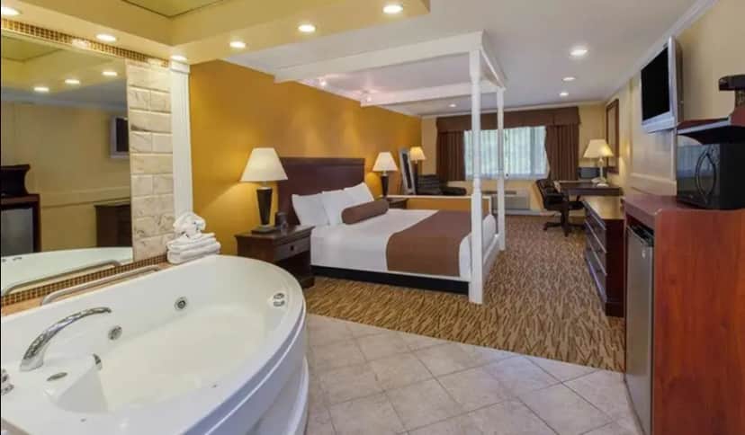 Baymont by Wyndham Pompton Plains/Wayne hotel photo 1 in Pompton Plains, New Jersey