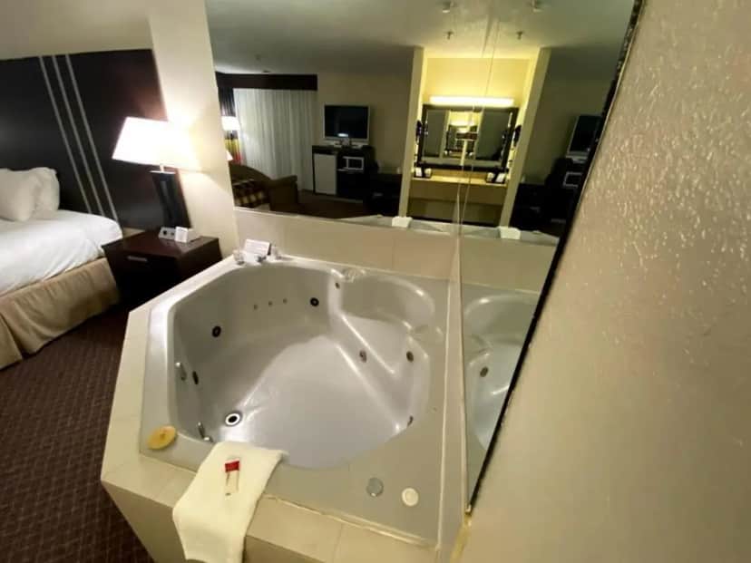Baymont by Wyndham Smyrna hotel photo 1 in Exit 15, Georgia