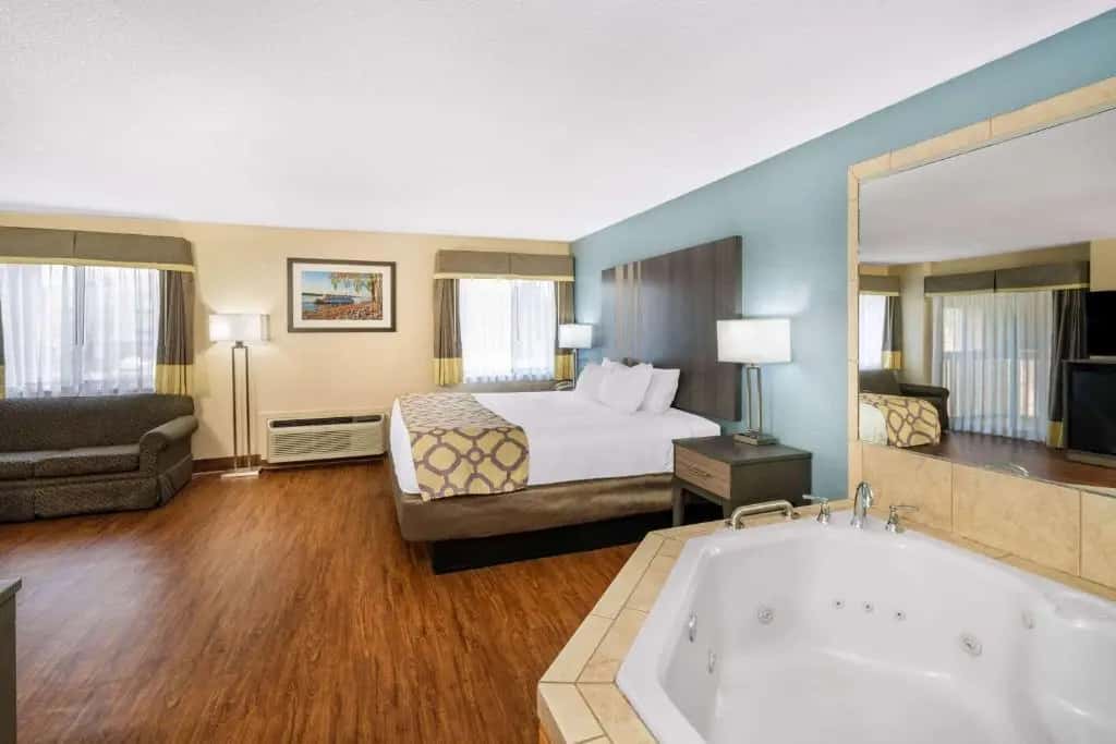 Private in-room jacuzzi in the Presidential King Studio Suite with Pool View - Non-Smoking at Baymont by Wyndham Tupelo
