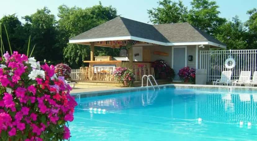 In-room hot tub at Bayside Resort Hotel in West Yarmouth, MA