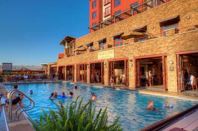 Bear Creek Mountain Resort — guest room