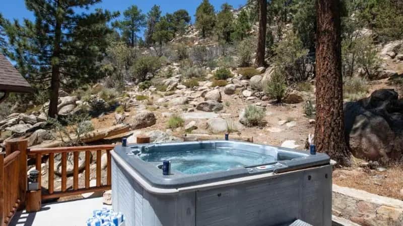 Bernard by AvantStay Luxurious Cabin hotel photo 1 in San Bernardino County, California