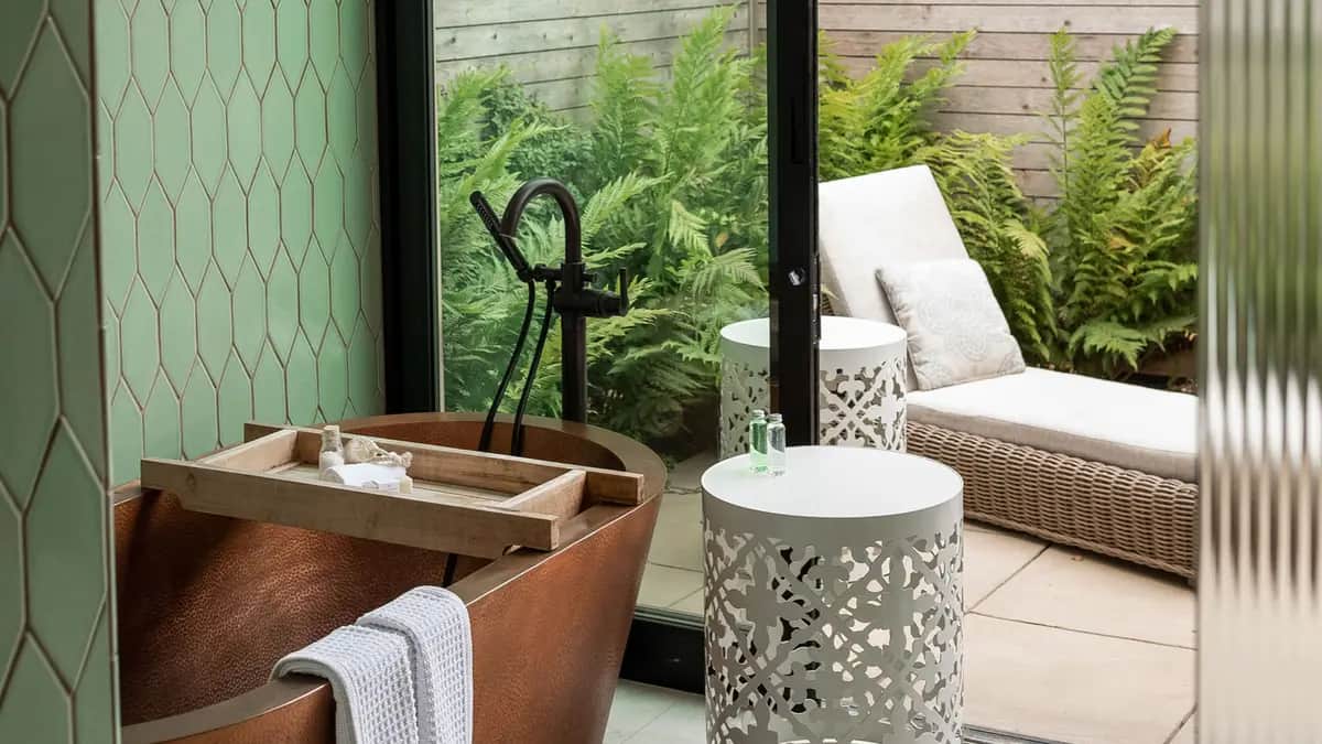 Bernardus Lodge & Spa Deep soaking bathtub