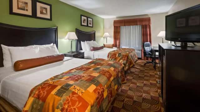Best Western Canal Winchester Inn - Columbus South East — guest room