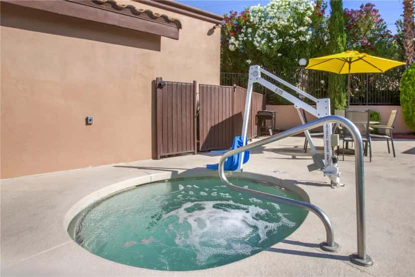 Shared outdoor hot tub at Best Western Copper Hills Inn in Globe, AZ