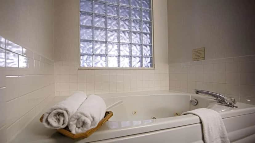 Private in-room jacuzzi tub in the King Room with Whirlpool - Non-Smoking at Best Western Executive Inn