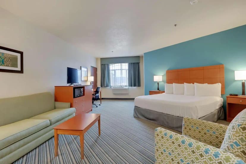 Hotels in Dupont with a jacuzzi in the room