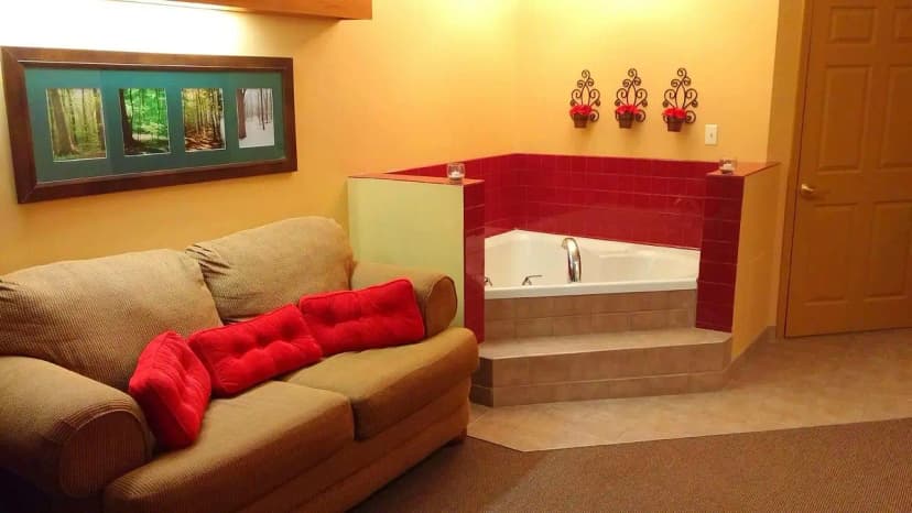 Hotels with jacuzzi in room in Palmyra