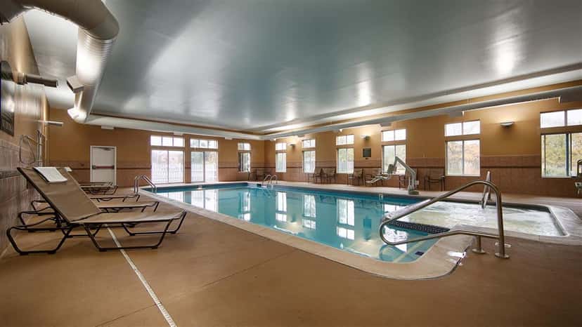In-room hot tub at Best Western Plus Coldwater Hotel in Coldwater, MI