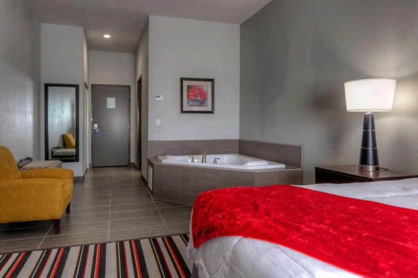 Best Western Plus Coweta’s 1st Hotel hotel photo 1 in Coweta, Oklahoma