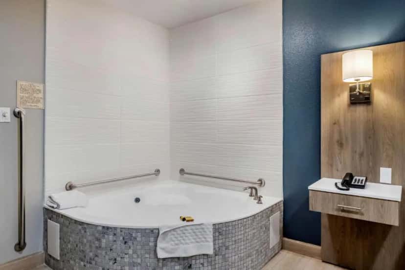 In-room hot tub at Best Western Plus Edinburg Inn & Suites in Edinburg, TX