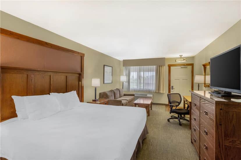 Best Western Plus High Country Inn — pool