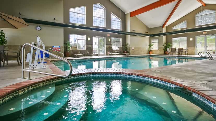 Shared indoor hot tub at Best Western Plus Kennewick Inn in Kennewick, WA