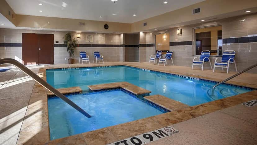 Shared indoor hot tub at Best Western Plus Manvel Inn & Suites