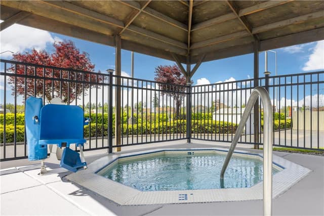 Shared outdoor hot tub