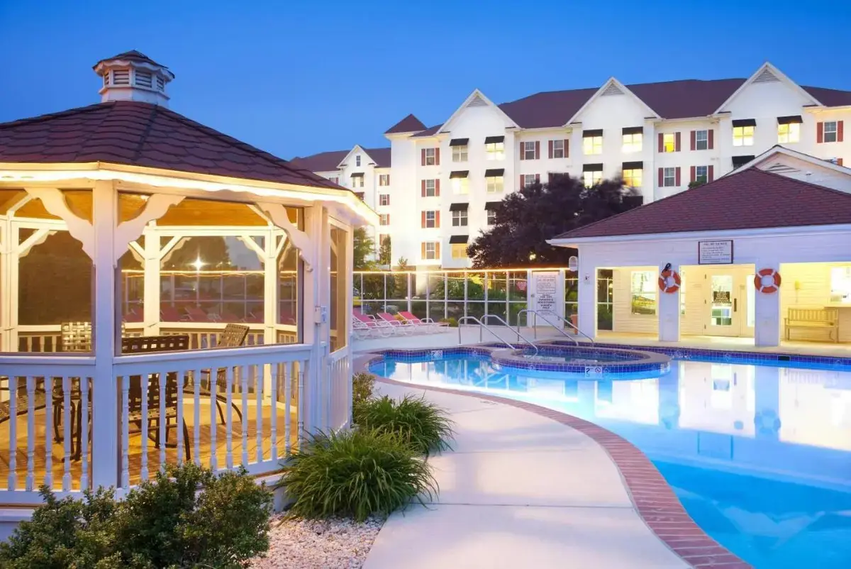 a pool at a hotel with a gazebo at Bluegreen Vacations Suites at Hershey, an Ascend Collection Resort in Hershey