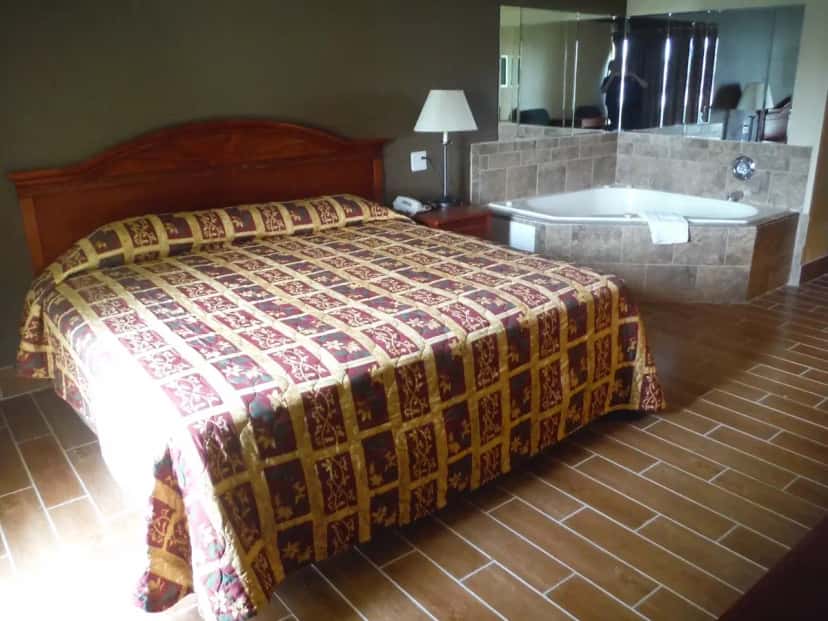 In-room hot tub at Budgetel Grand Rapids in Grand Rapids, MI