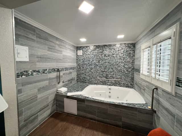 Private in-room hot tub
