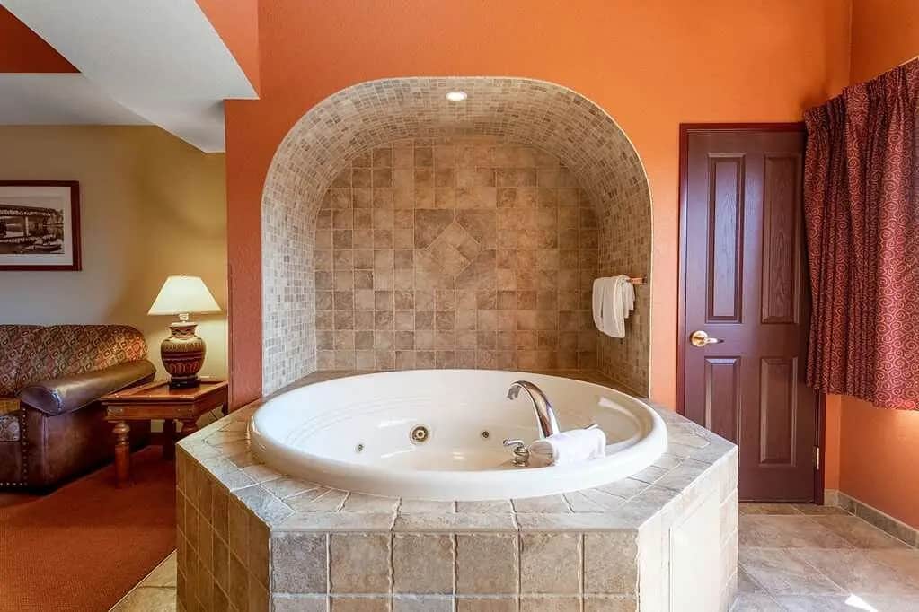 Chula Vista Resort, Trademark Collection by Wyndham hotel photo 1 in Wisconsin Dells, Wisconsin